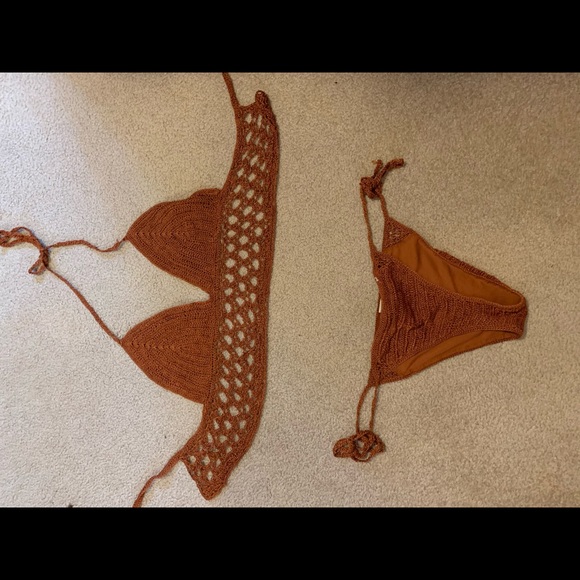 Crochet knit brown bikini - Picture 2 of 3